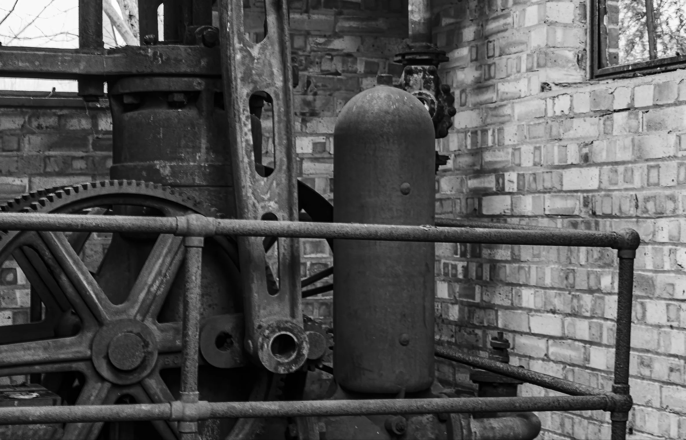 Old pump house machinery in Hodgemoor Wood