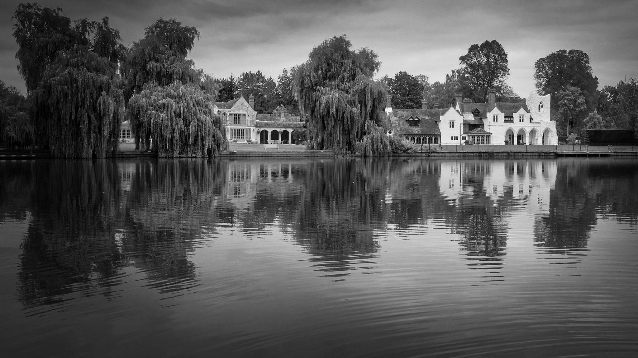 Lakeside house and reflections near Hurley