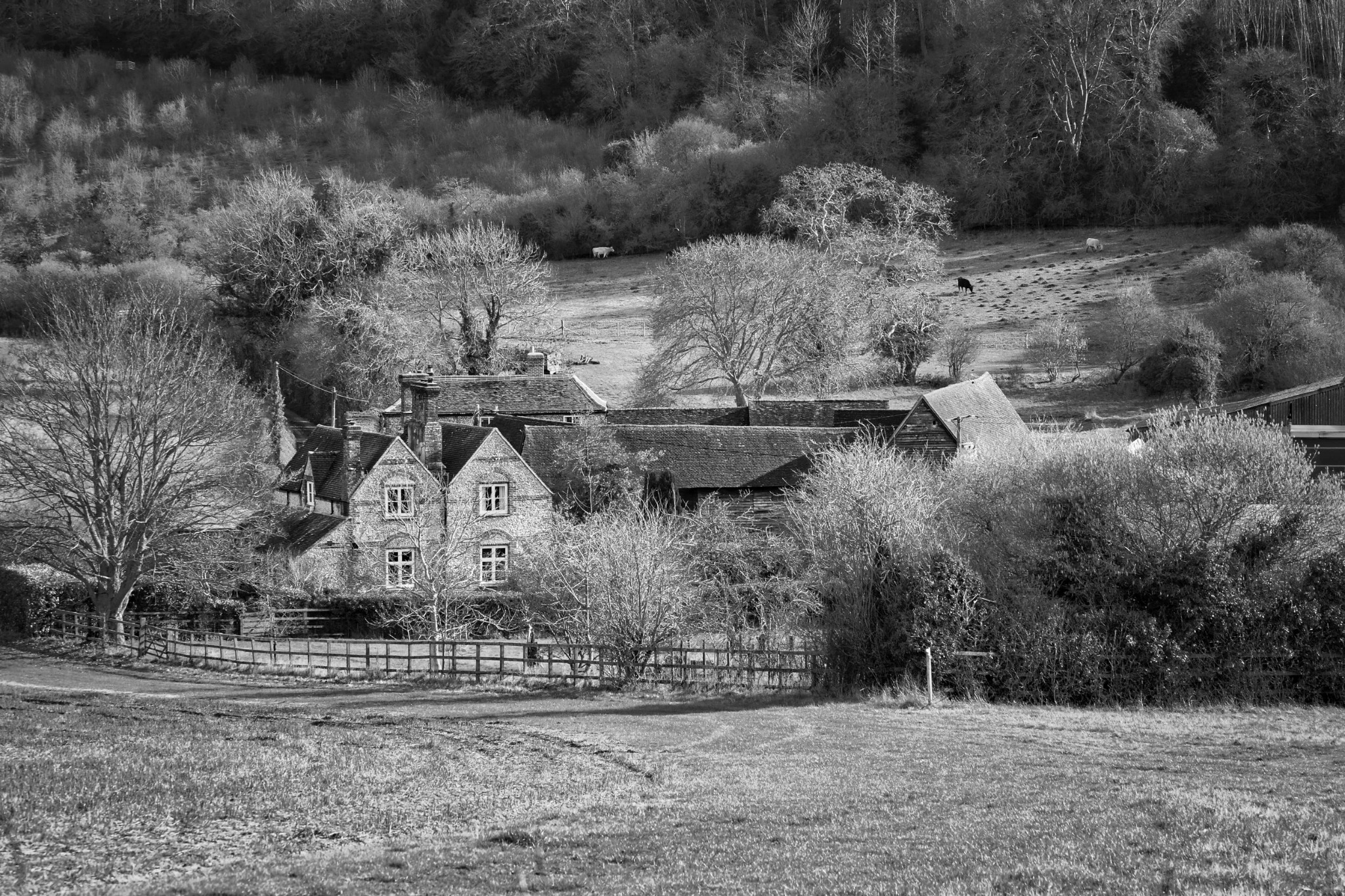 Farm house and outbuildings in the Chiltern Hills