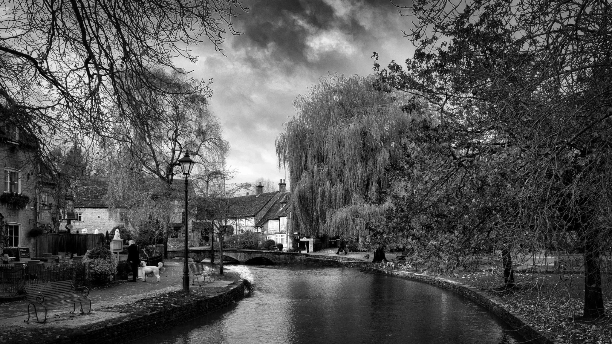 River scene at Bourton-on-the-Water