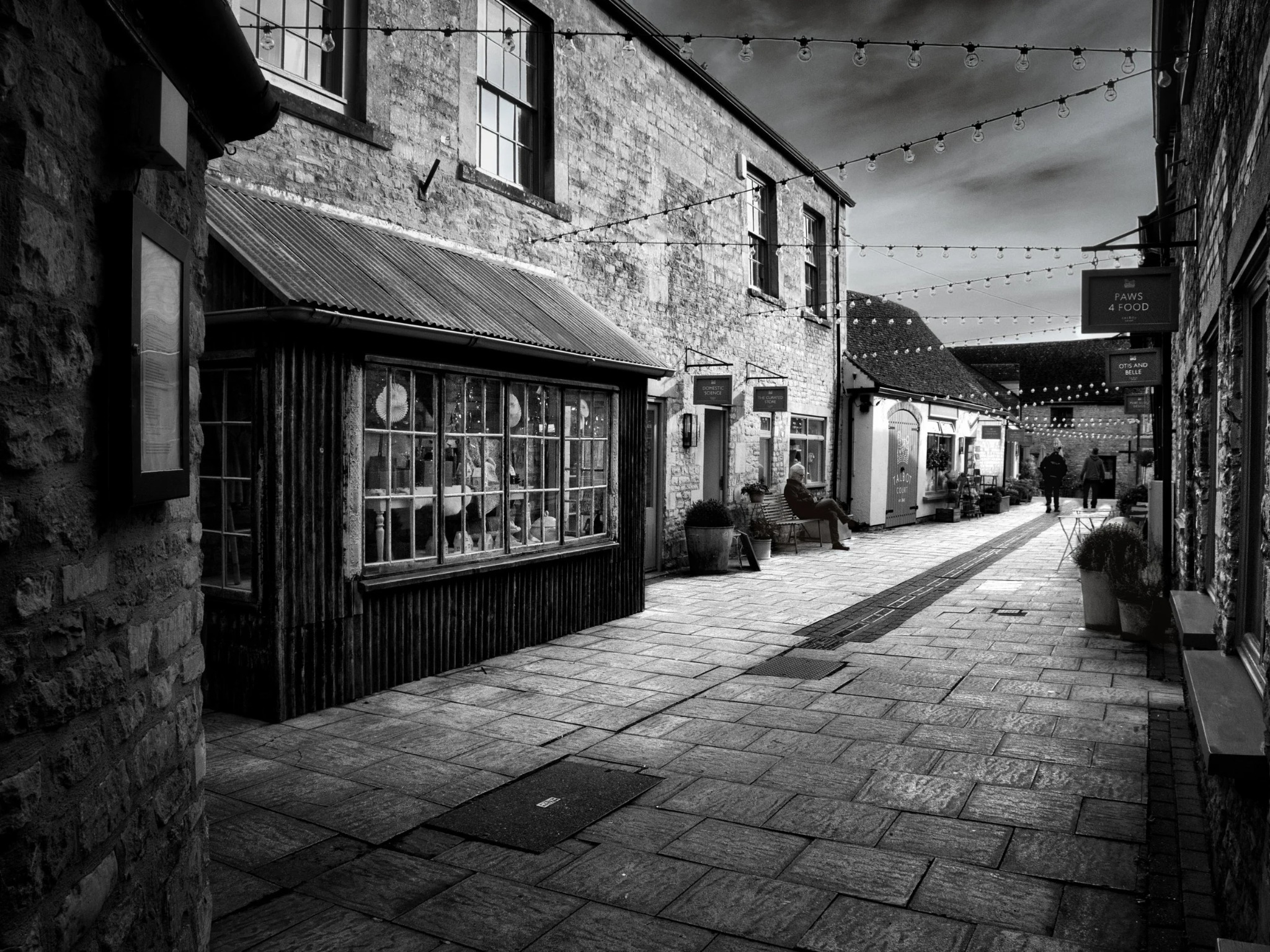 Mews scene in Stow-on-the-Wold