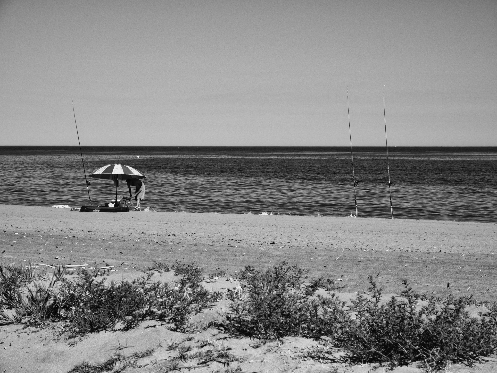 Andalusia beach fisherman atlantic coast spain black white