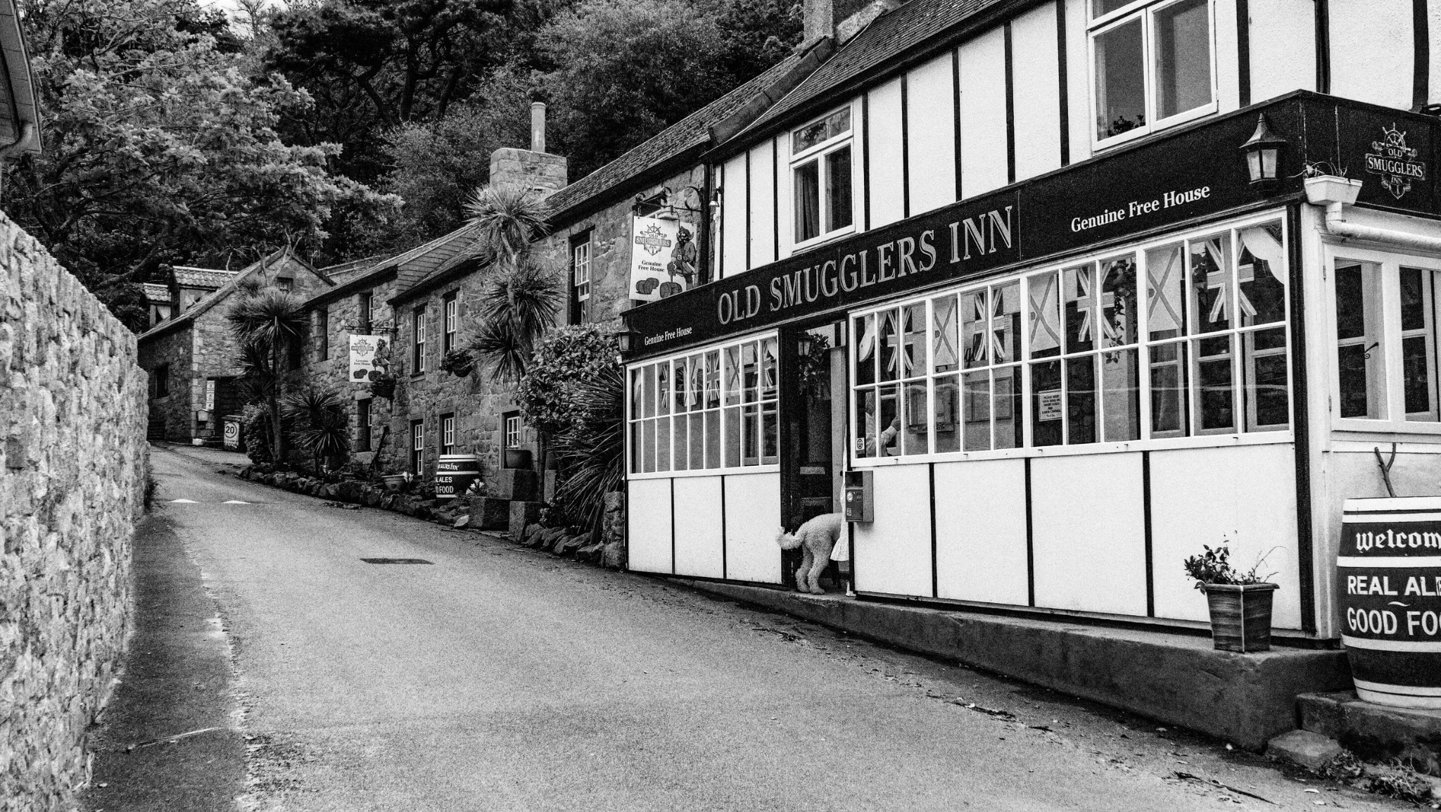 Old Smugglers Inn in Jersey