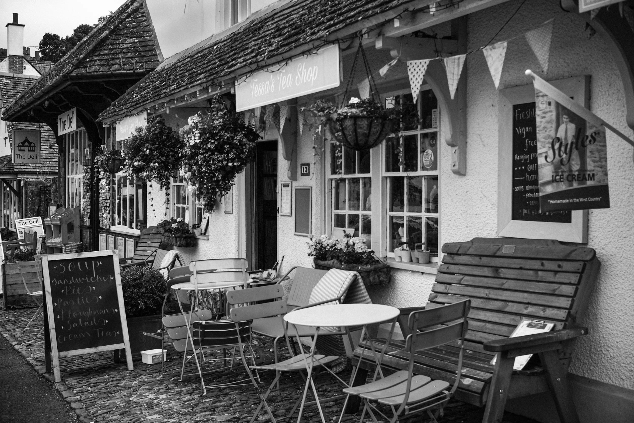 Tea shop frontage in Dunster